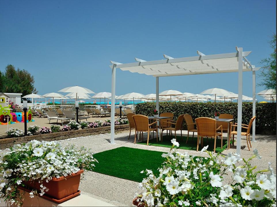 Hotel Napoleon San Mauro Mare Εξωτερικό φωτογραφία