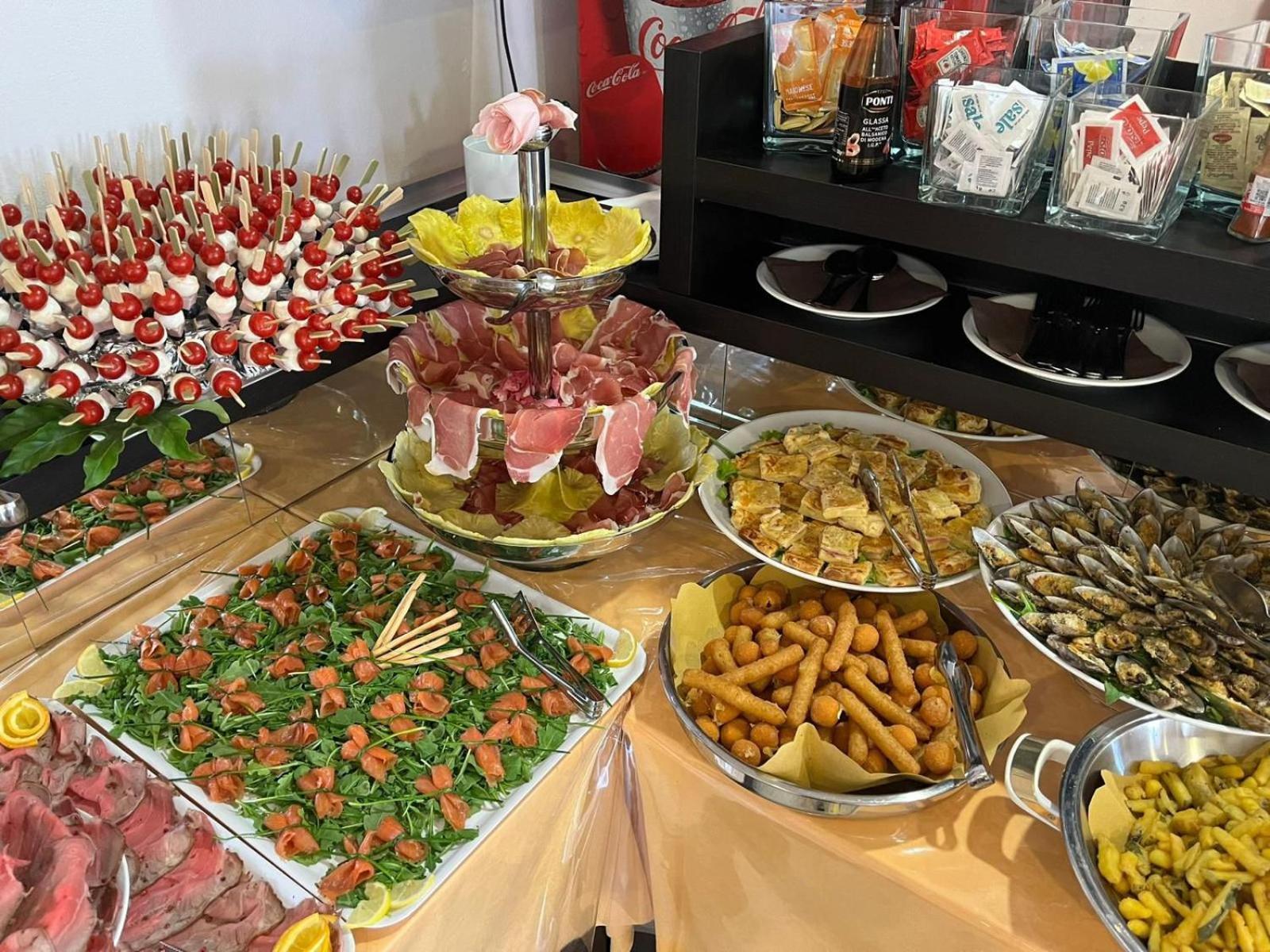 Hotel Napoleon San Mauro Mare Εξωτερικό φωτογραφία
